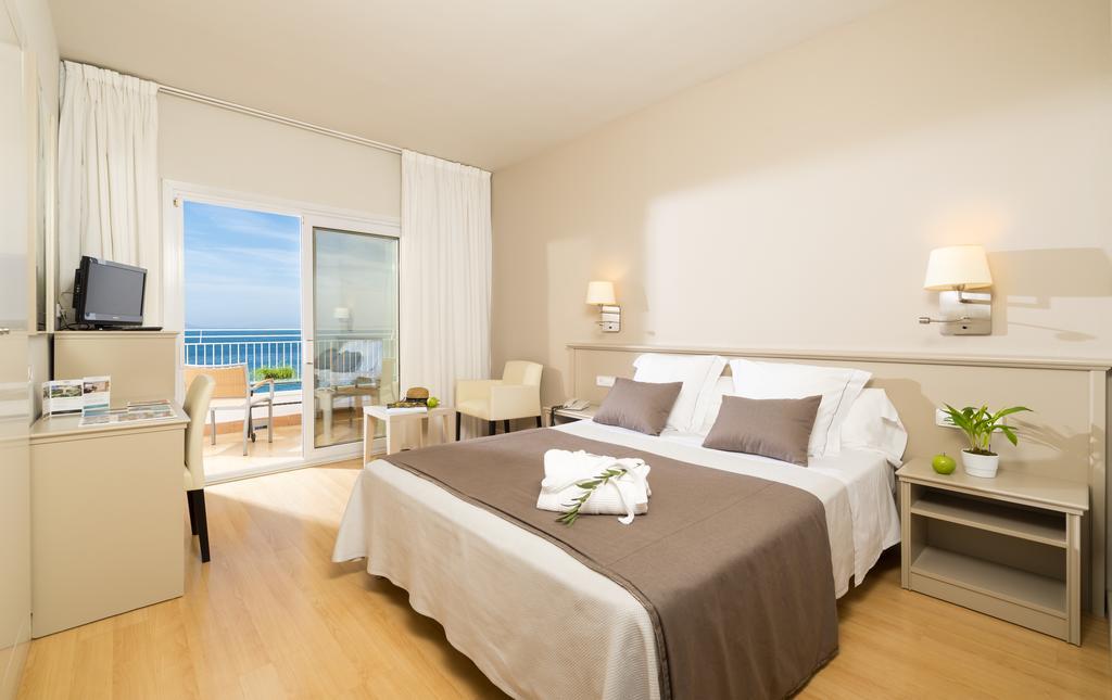 Hotel & Spa Terraza 4 Sup Roses Kültér fotó
